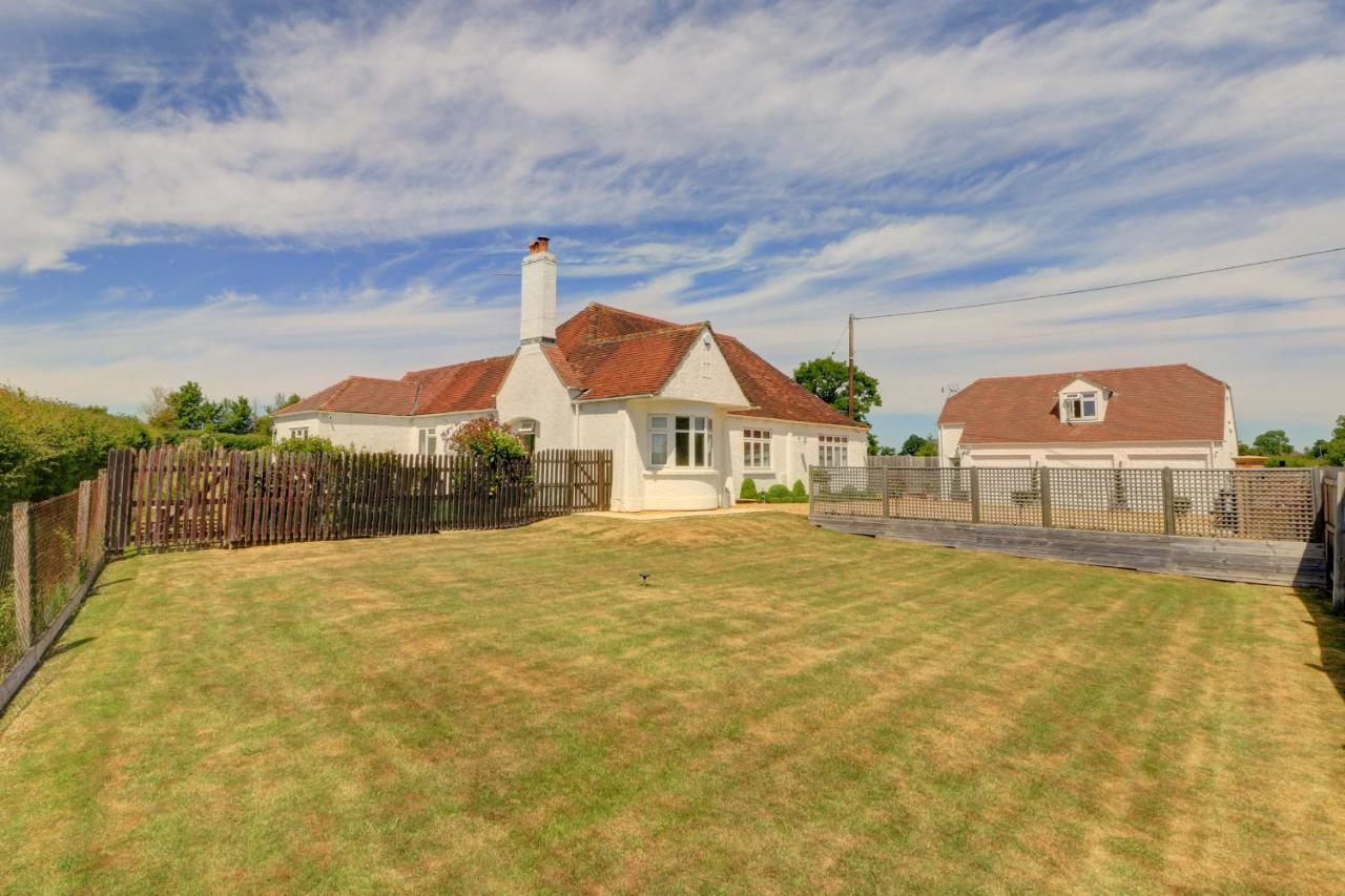 The Little Paddock Villa Malmesbury Exterior foto